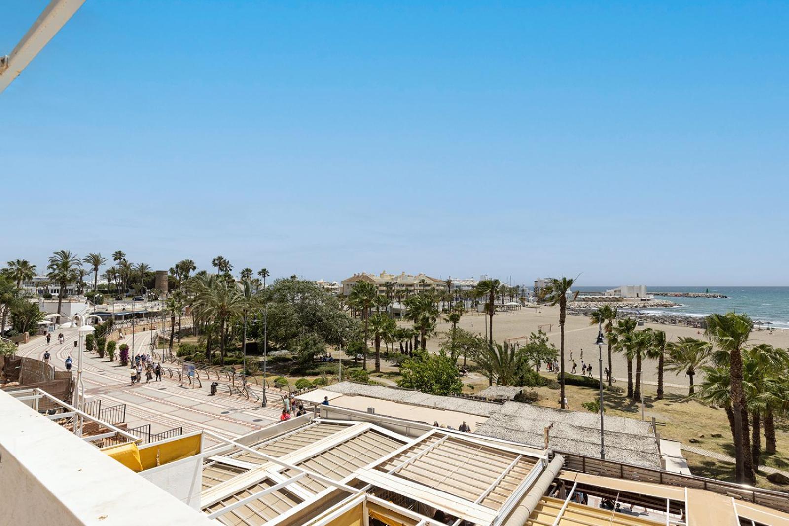 008 Plaza Ole Beachfront With Sea Views And Access Apartment